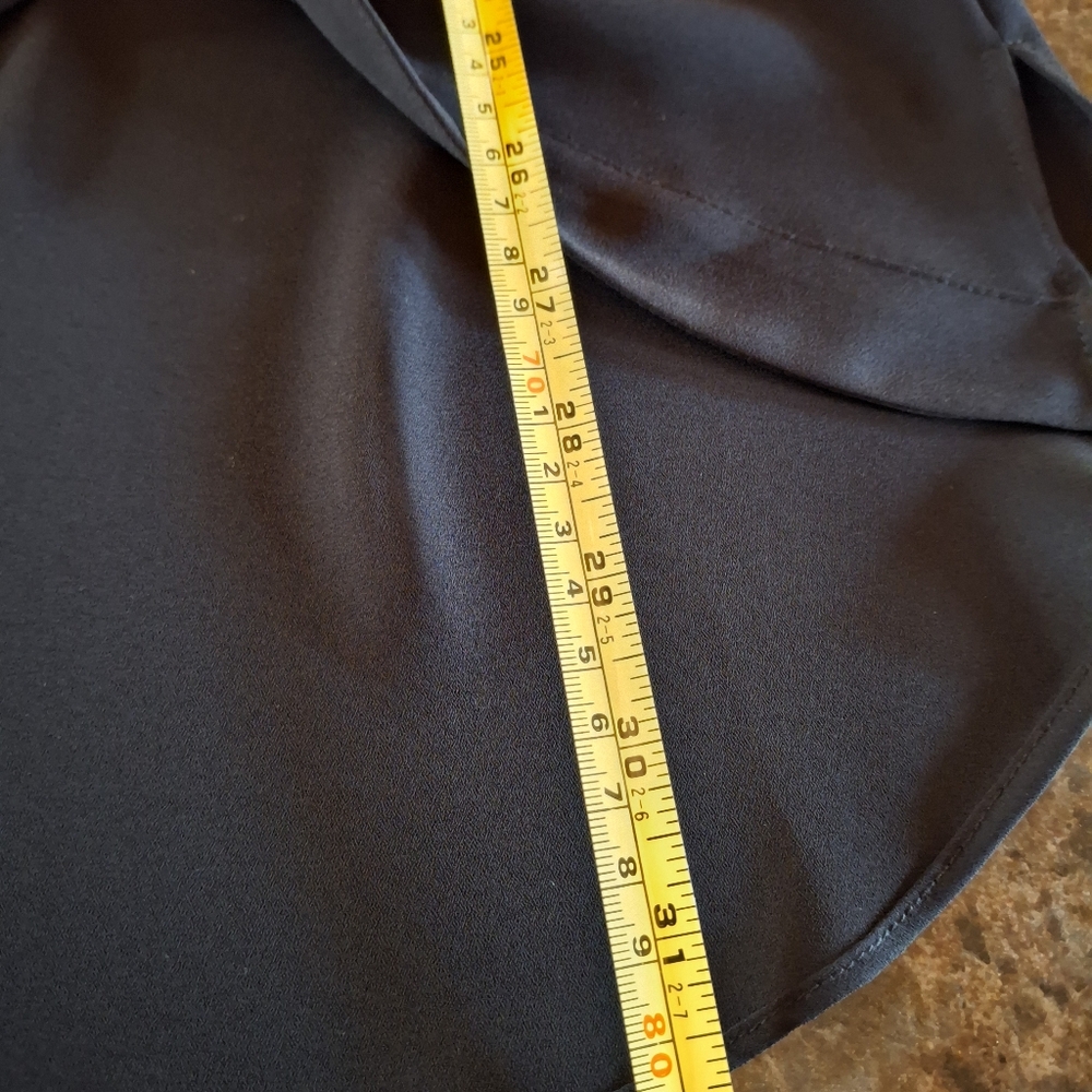 Halston Blouse - Picture 8 of 8